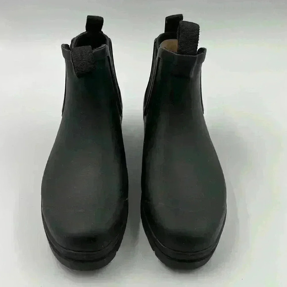 🆕Everlane rubber ankle boots. Stylish for those rainy, muddy or slushy d… - Picture 2 of 7